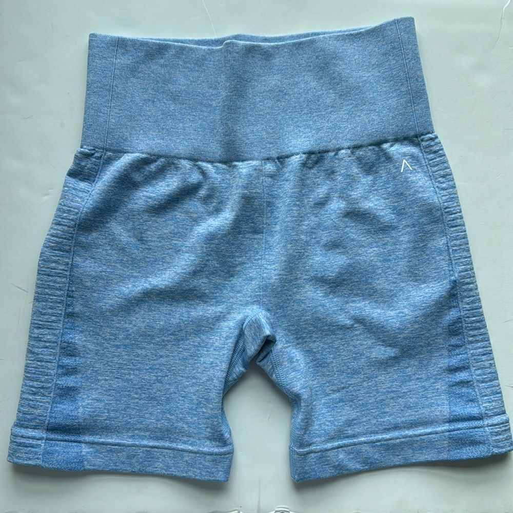 ACTA Women’s Seamless Light Blue‎ Workout Biker Athleisure Shorts Size Small